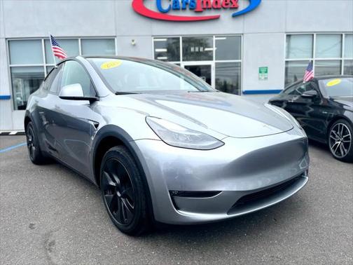 2024 Tesla Model Y Long Range Dual Motor All-Wheel Drive