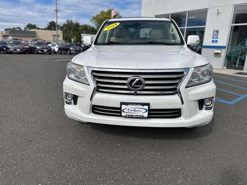 2014 Lexus LX 570 Base
