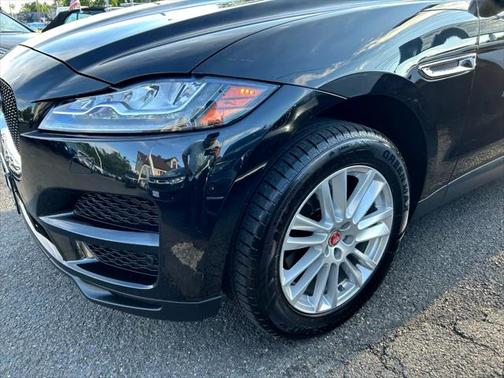 2018 Jaguar F-PACE 30t Prestige