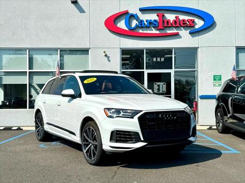 2022 Audi Q7 55 Premium Plus