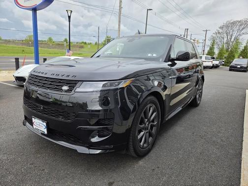 Santorini Black Metallic 2024 Land Rover Range Rover Sport SE