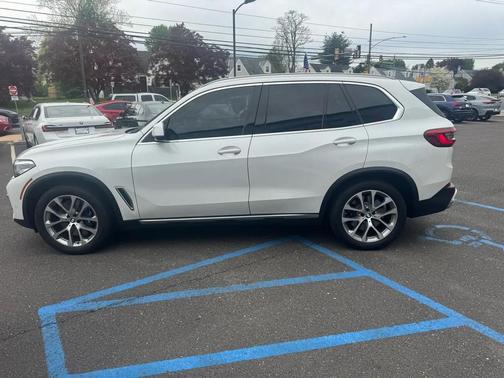 WHITE 2020 BMW X5 xDrive40i