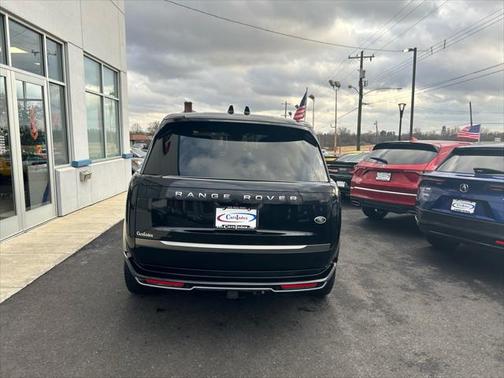 2023 Land Rover Range Rover P530 SE