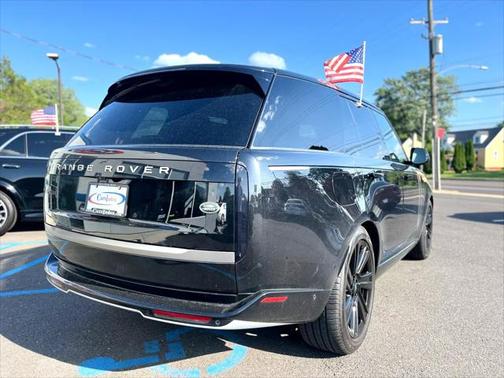 2023 Land Rover Range Rover P530 SE