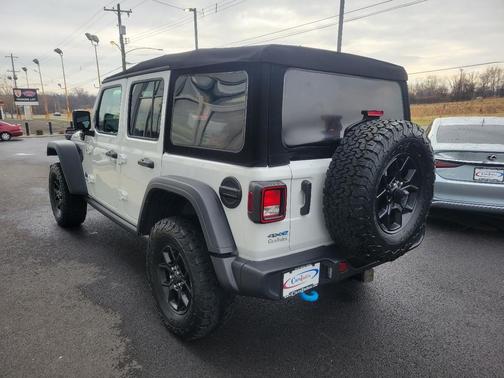 2024 Jeep Wrangler 4xe Willys
