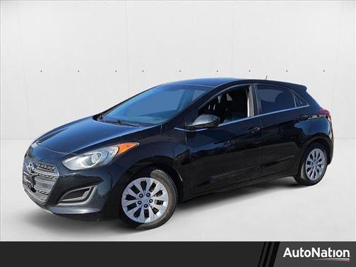 2017 Hyundai Elantra GT Base