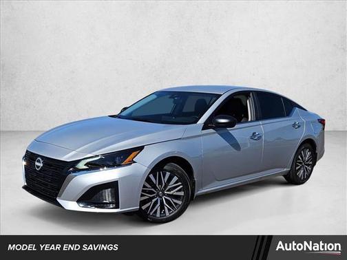 2025 Nissan Altima SV FWD