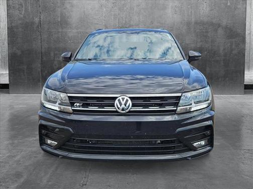 2021 Volkswagen Tiguan 2.0T SE R-Line Black