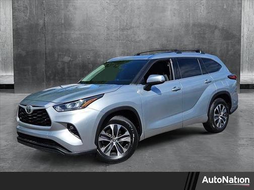 2020 Toyota Highlander XLE