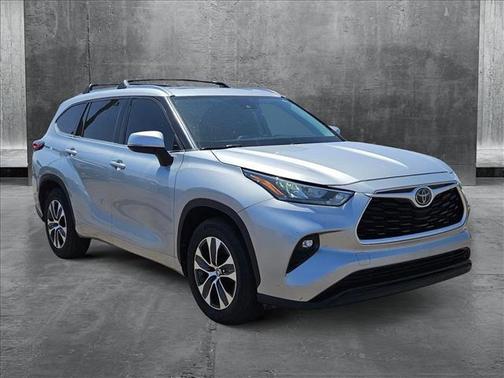 2020 Toyota Highlander XLE