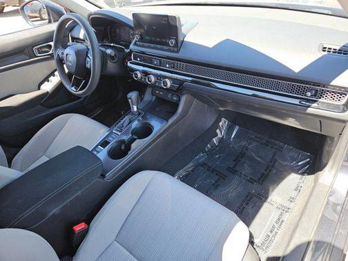 2016 Toyota Yaris L