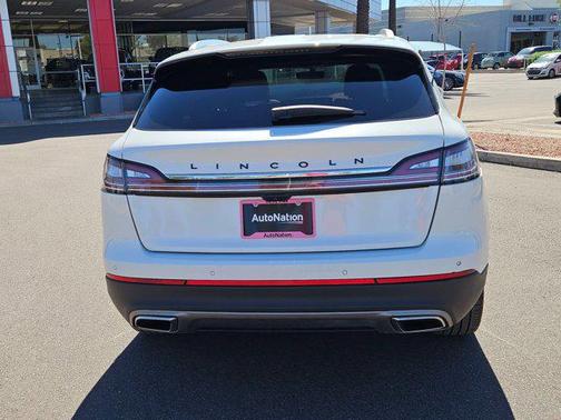 2023 Lincoln Nautilus Black Label