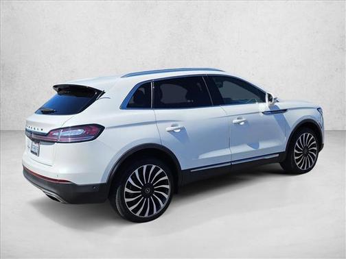 2023 Lincoln Nautilus Black Label