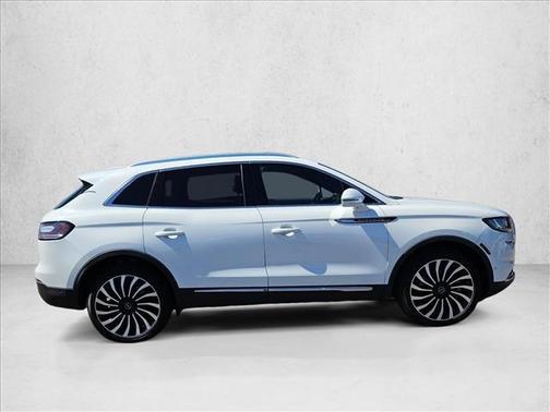 2023 Lincoln Nautilus Black Label