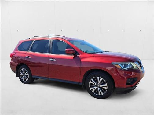 2017 Nissan Pathfinder SV