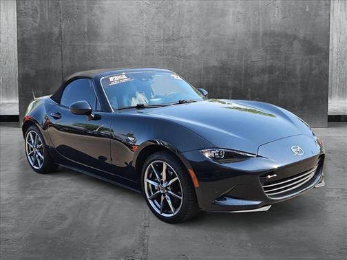 2022 Mazda MX-5 Miata Grand Touring