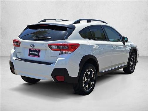 Crystal White Pearl 2020 Subaru Crosstrek Premium