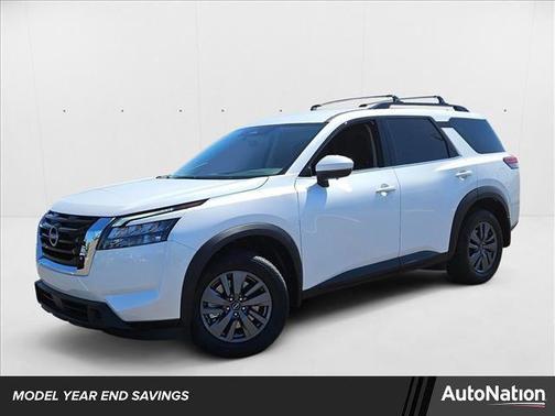 2025 Nissan Pathfinder SV FWD