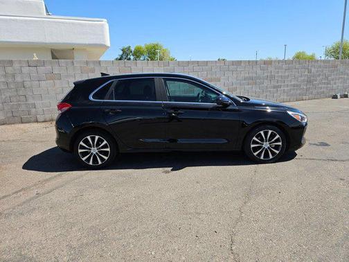 2018 Hyundai Elantra GT Base