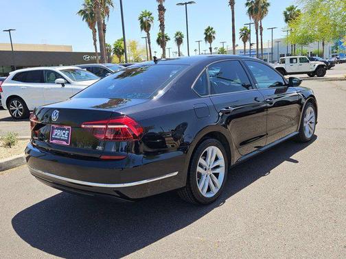 2019 Volkswagen Passat 2.0T Wolfsburg Edition