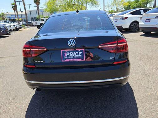 2019 Volkswagen Passat 2.0T Wolfsburg Edition