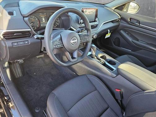 2025 Nissan Altima S FWD