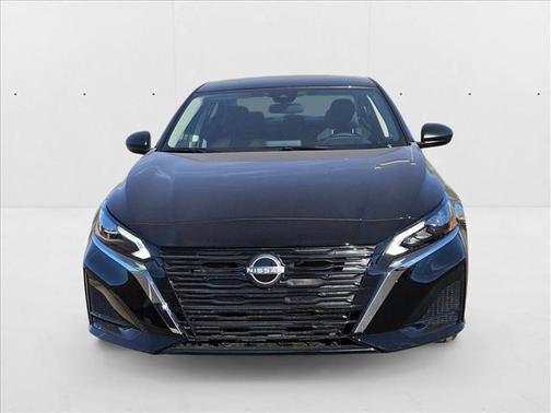 2025 Nissan Altima S FWD