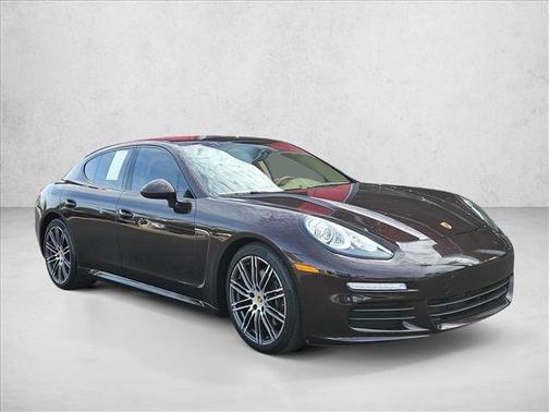 2016 Porsche Panamera Edition