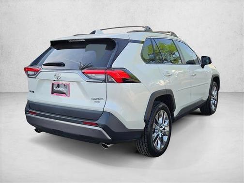 Blizzard Pearl 2020 Toyota RAV4 Limited