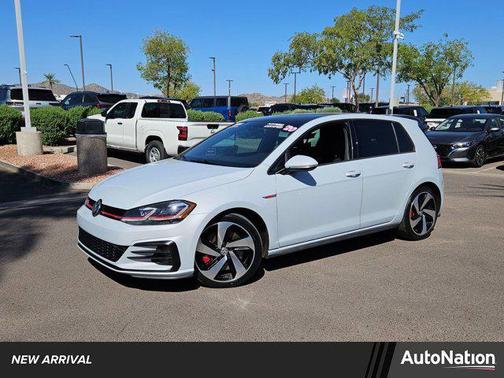 2020 Volkswagen Golf GTI 2.0T SE DSG