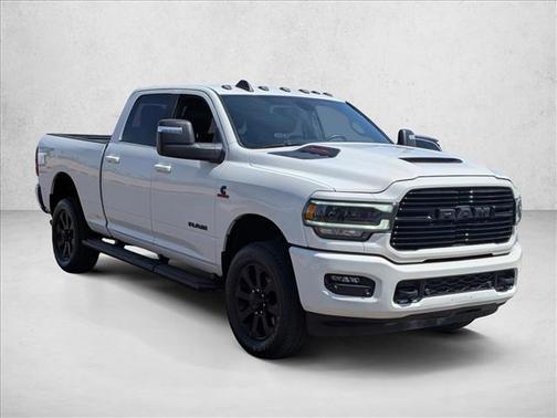 Bright White Clearcoat 2023 RAM 2500 Laramie Crew Cab 4x4 6'4' Box