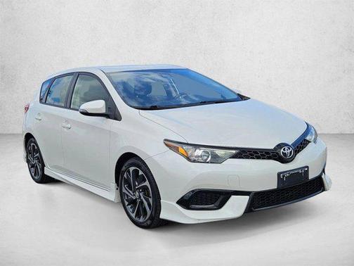 Blizzard Pearl 2017 Toyota Corolla iM Base