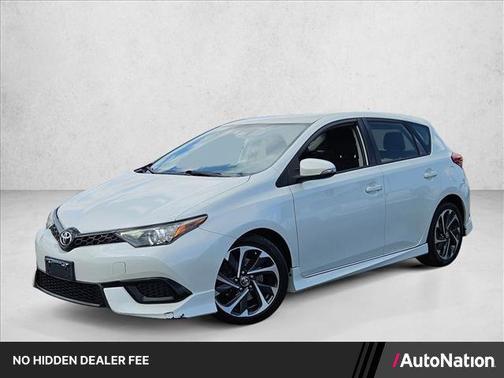 Blizzard Pearl 2017 Toyota Corolla iM Base