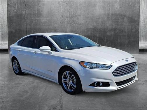 2016 Ford Fusion Hybrid Titanium