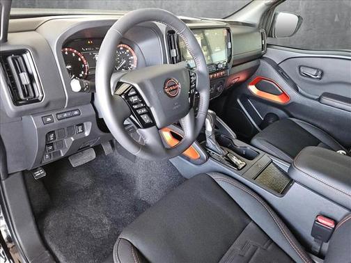 2025 Nissan Frontier PRO-X