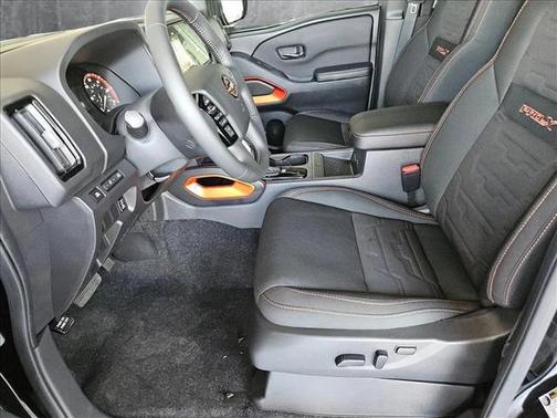 2025 Nissan Frontier PRO-X