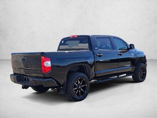 2016 Toyota Tundra SR5