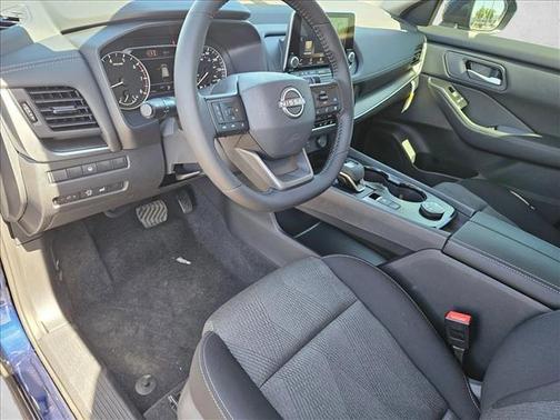 Deep Ocean Blue Pearl 2026 Nissan Rogue SV