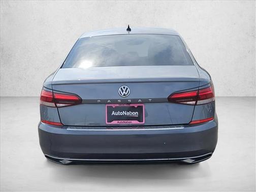 2022 Volkswagen Passat 2.0T SE