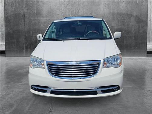 2012 Chrysler Town & Country Touring
