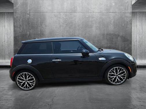 2017 MINI Hardtop Cooper S