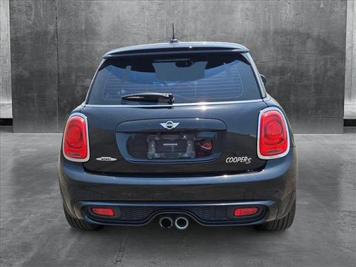 2017 MINI Hardtop Cooper S