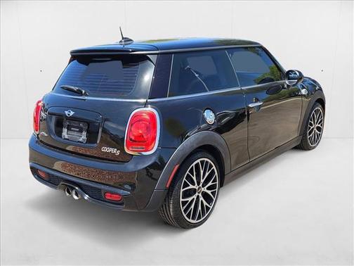 2017 MINI Hardtop Cooper S
