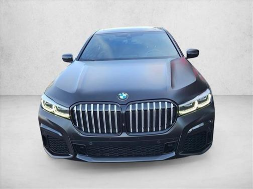 2022 BMW 750 i xDrive