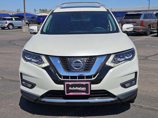 Pearl White 2017 Nissan Rogue SL