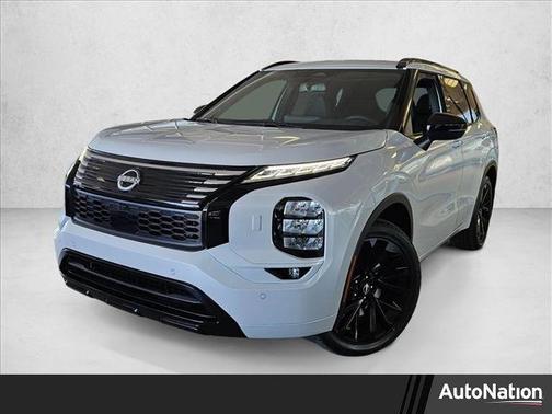 Alpine Frost 2026 Nissan Rogue Platinum