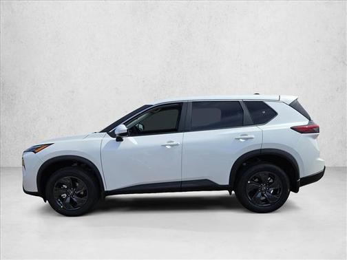 Everest White Pearl Tricoat 2026 Nissan Rogue SV