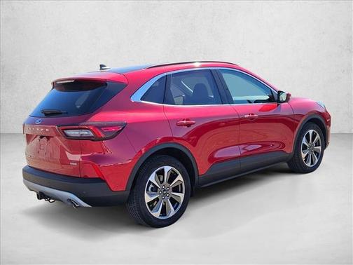 Rapid Red Metallic Tinted Clearcoat 2023 Ford Escape Platinum