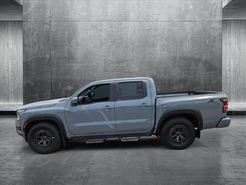 2025 Nissan Frontier PRO-X