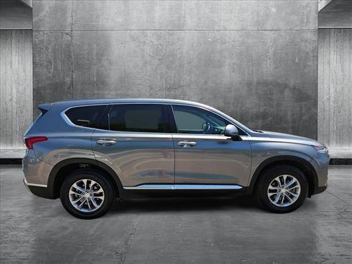 2019 Hyundai SANTA FE SEL 2.4